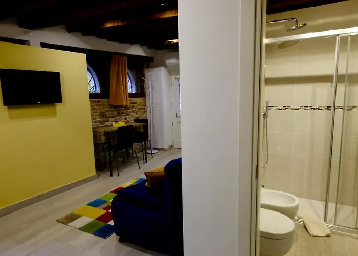 Ca' Nostra Appartement *